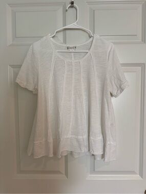 Love Riche White Short Sleeve Pintuck Swing Tunic